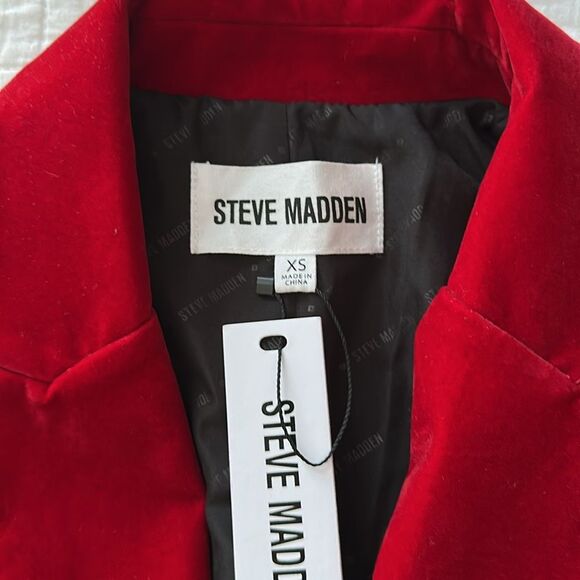 Steve Madden Red Velvet Blazer Jacket Women’s XS NWT Party Holiday Career - Picture 8 of 15